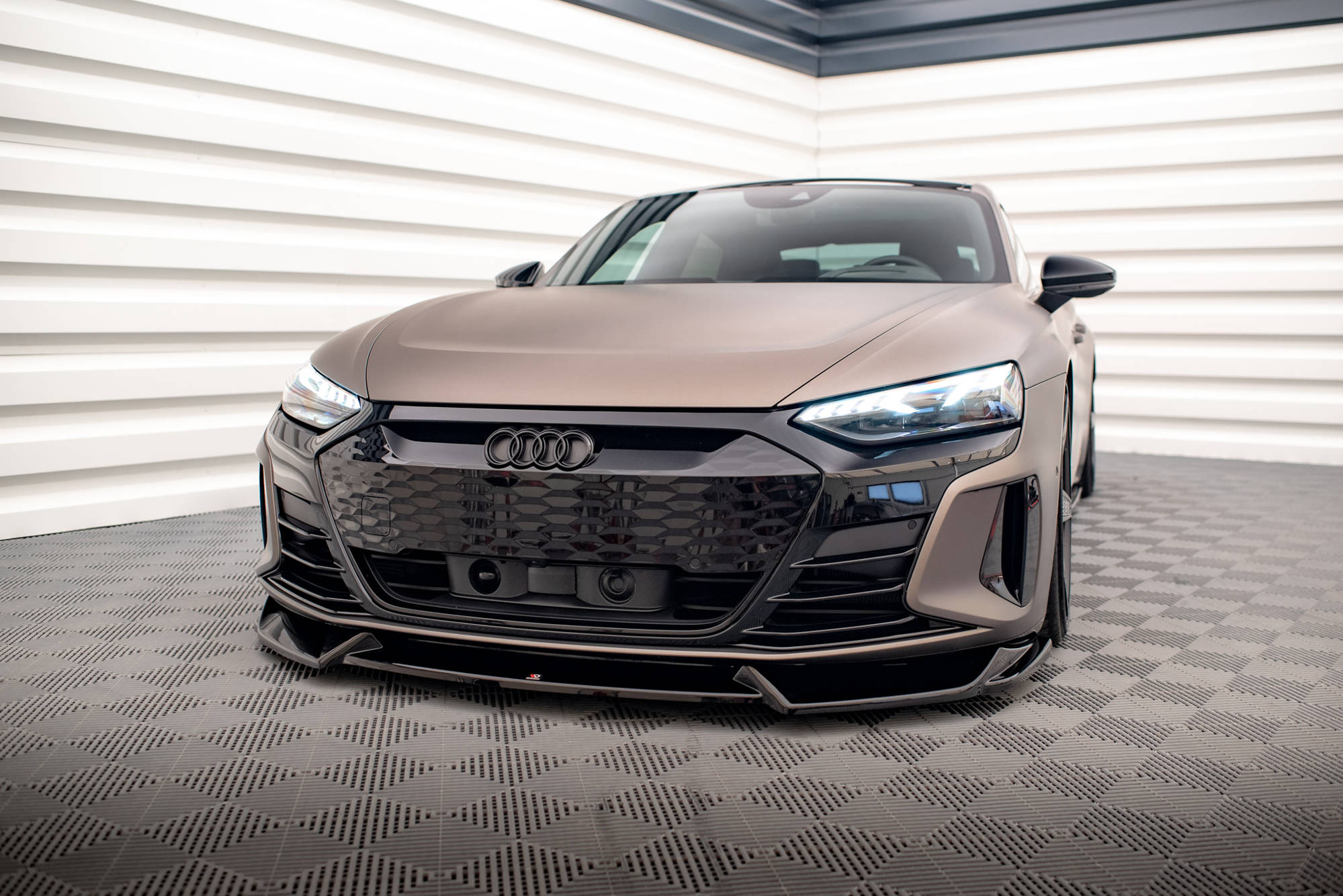 Frontsplitter V.1 Maxton Design Audi e-tron GT
