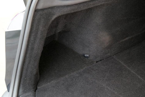 Tavaratilan säilytyslokerot Tesla Model Y Juniper