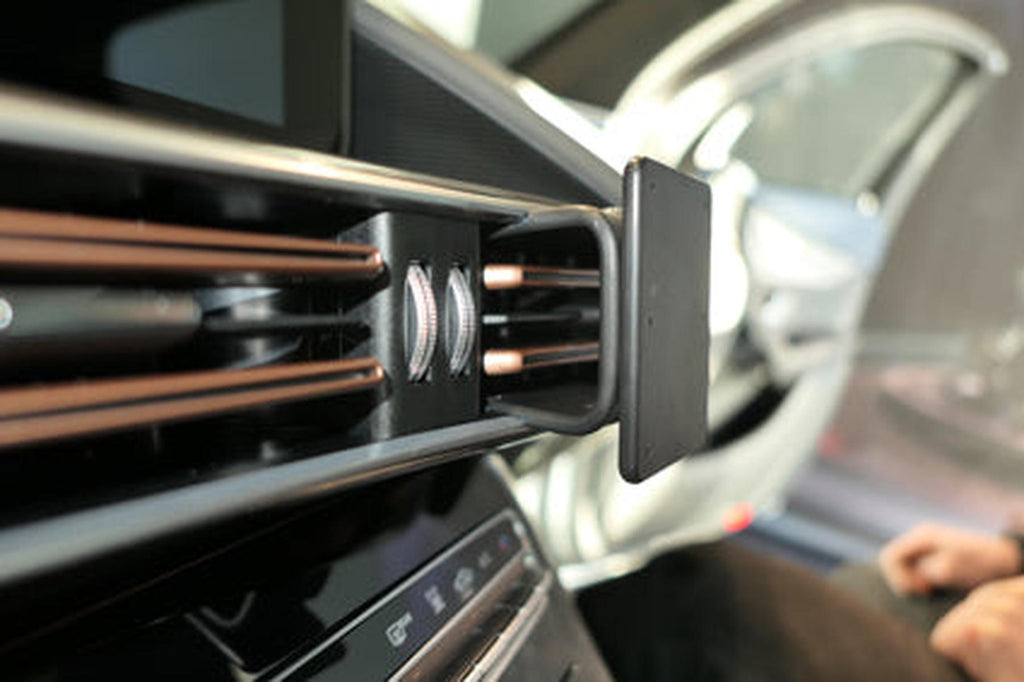 Mobilhållare Brodit Mercedes EQC