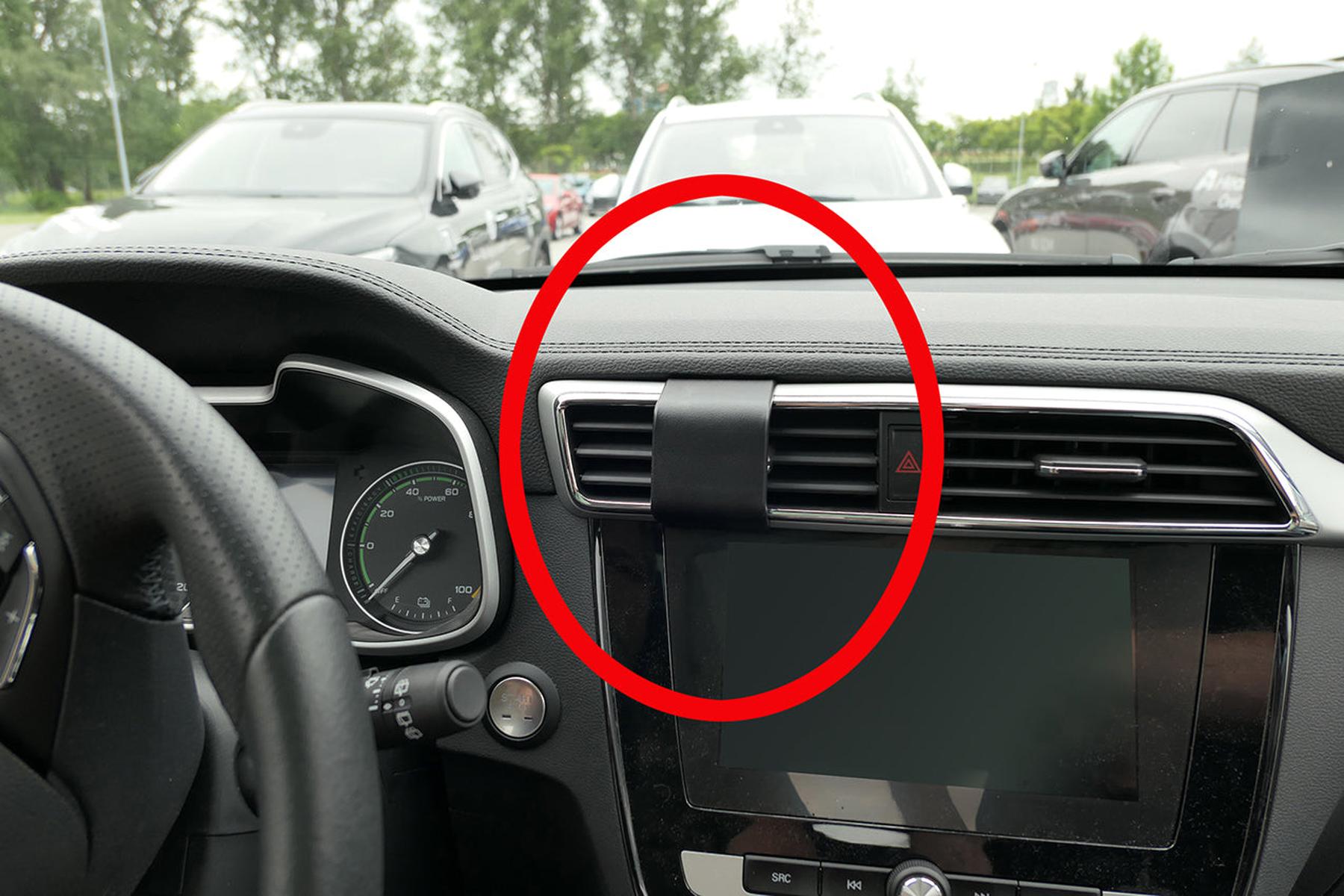 Mobilhållare Brodit MG ZS EV