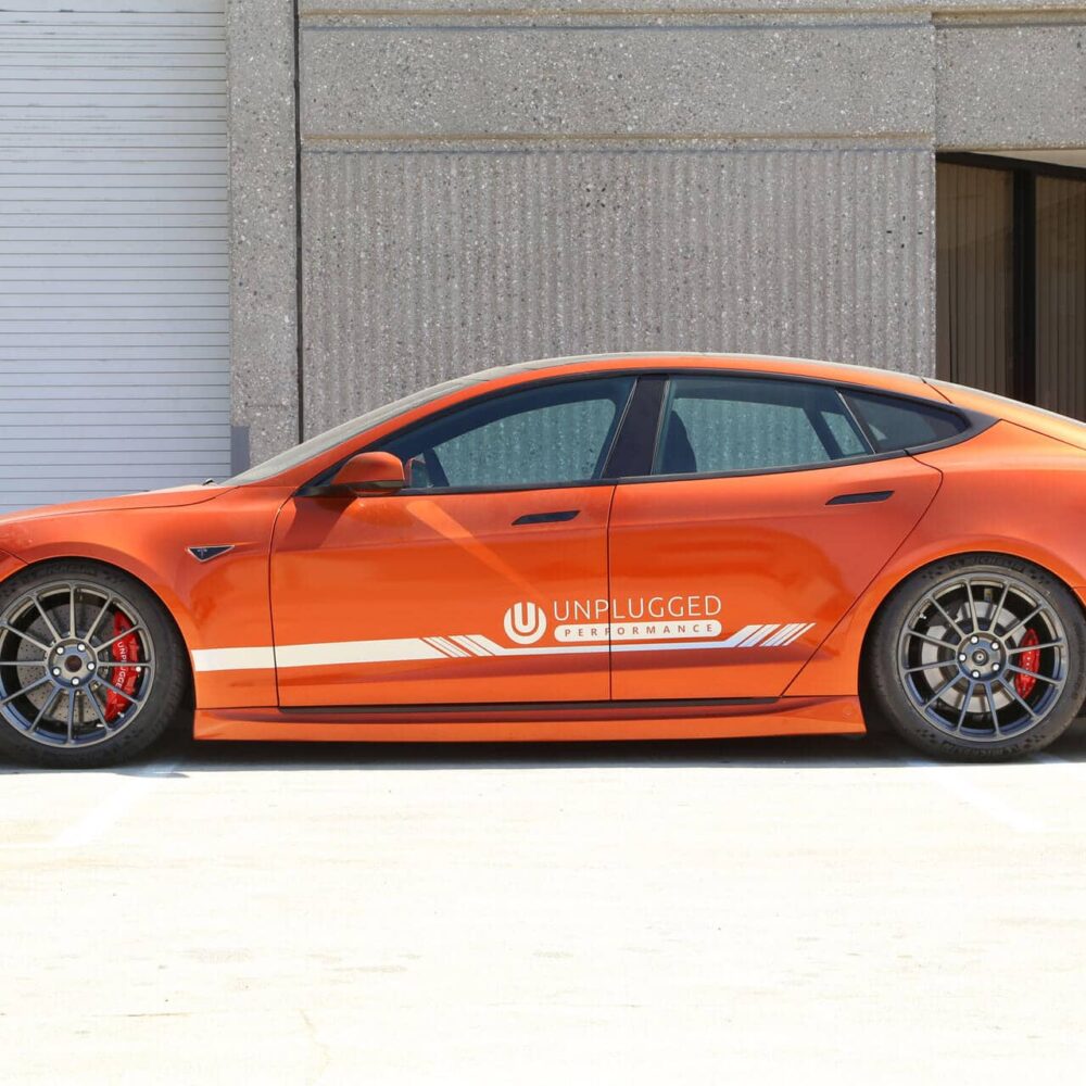 Sidokjol Unplugged Performance Tesla Model S
