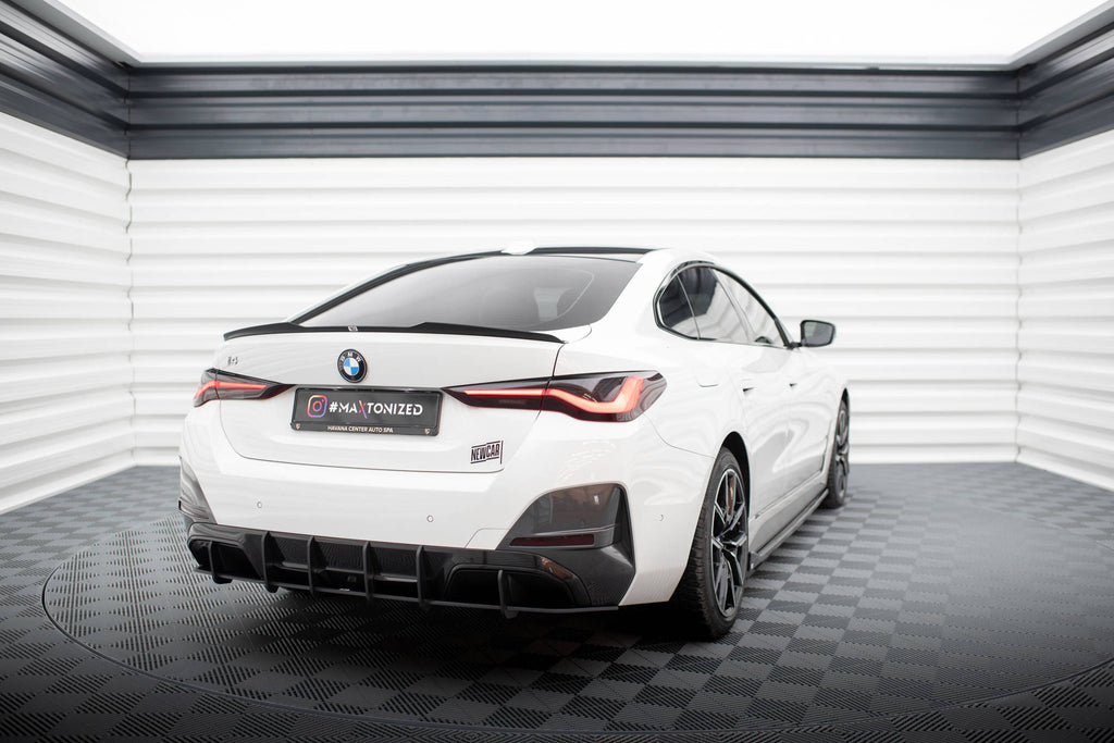 Street Pro bagdiffusor Maxton Design BMW i4