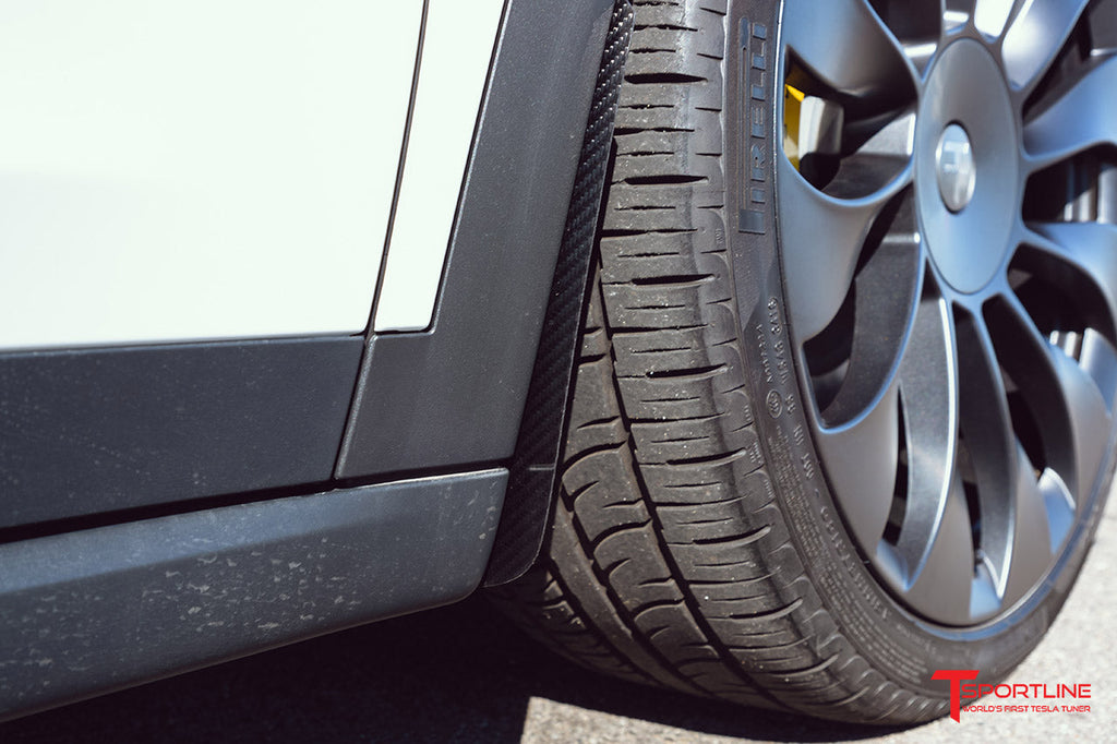 Model X stänkskydd kolfiber