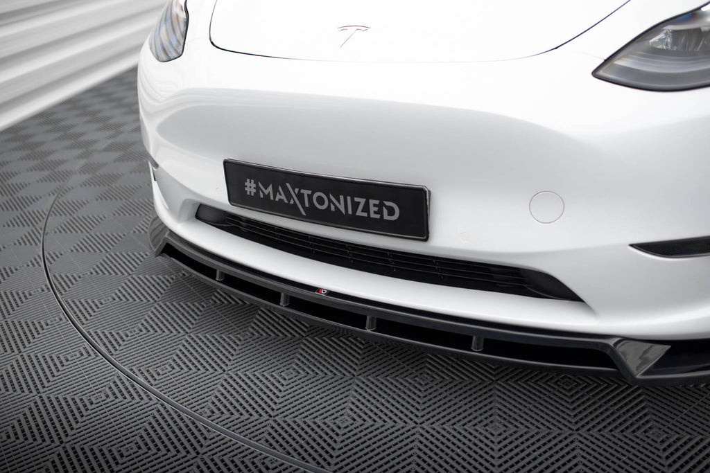 Front Lip V2 Maxton Design Tesla Model Y