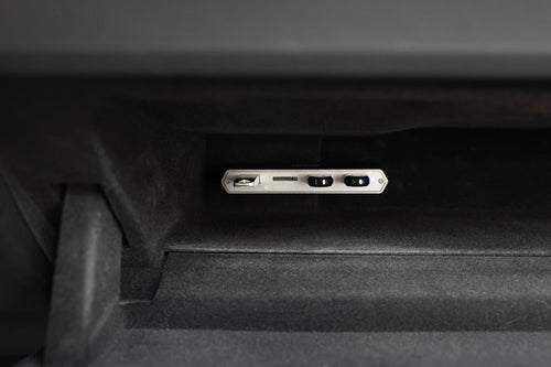Double functional storage hub (MicroSD reader & Tesla-USB) Jowua