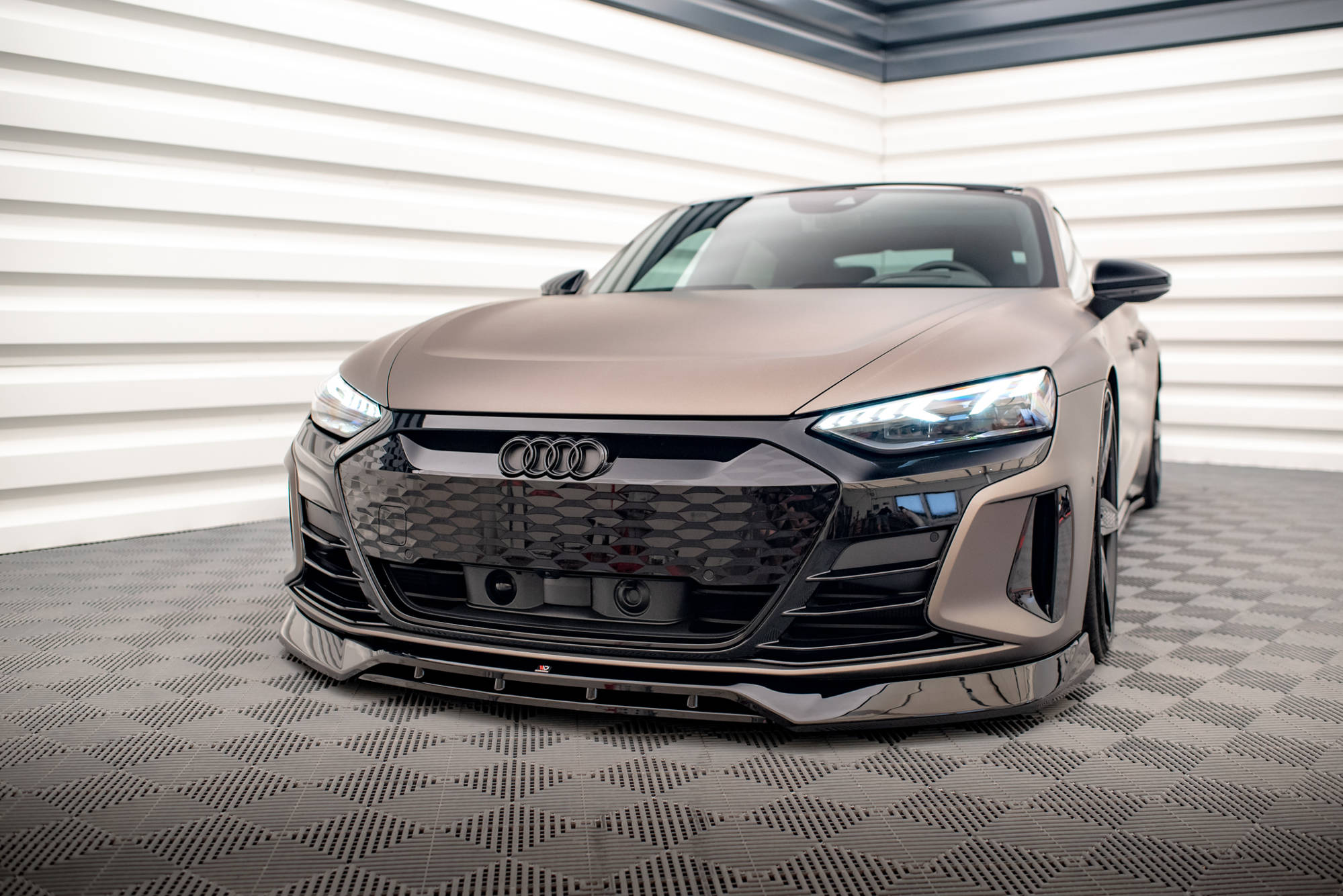 Frontsplitter V.3 Maxton Design Audi e-tron GT