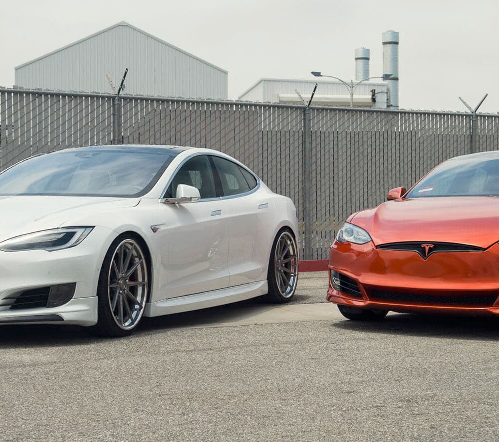 Sidokjol Unplugged Performance Tesla Model S