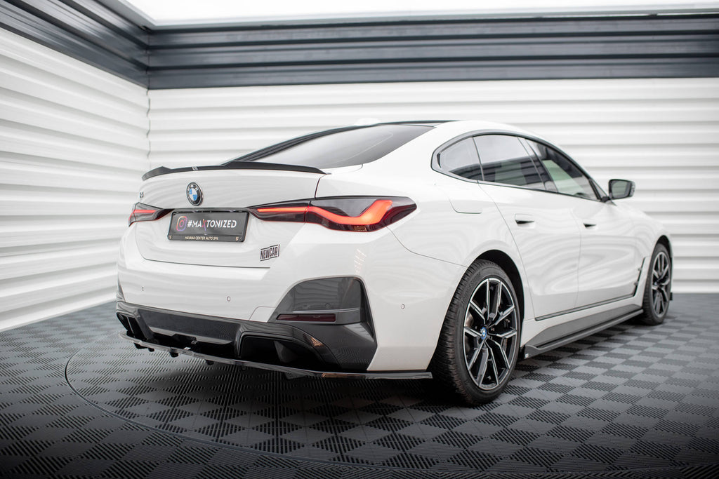 Central Rear Splitter V.1 Maxton Design BMW i4