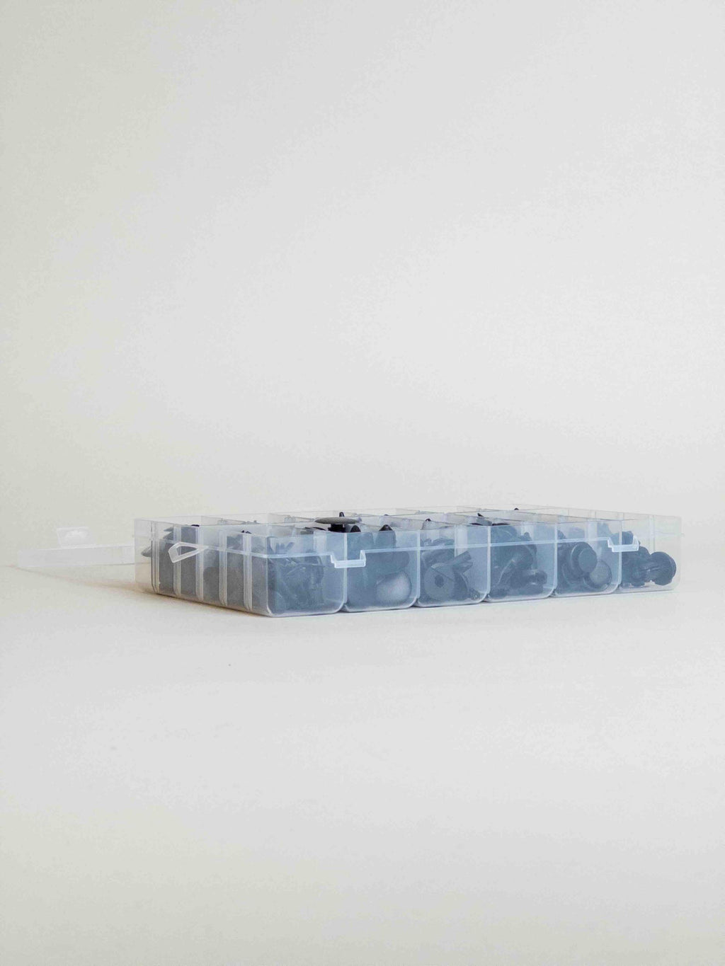 Tesla Verktygslåda med Clips & Verktyg