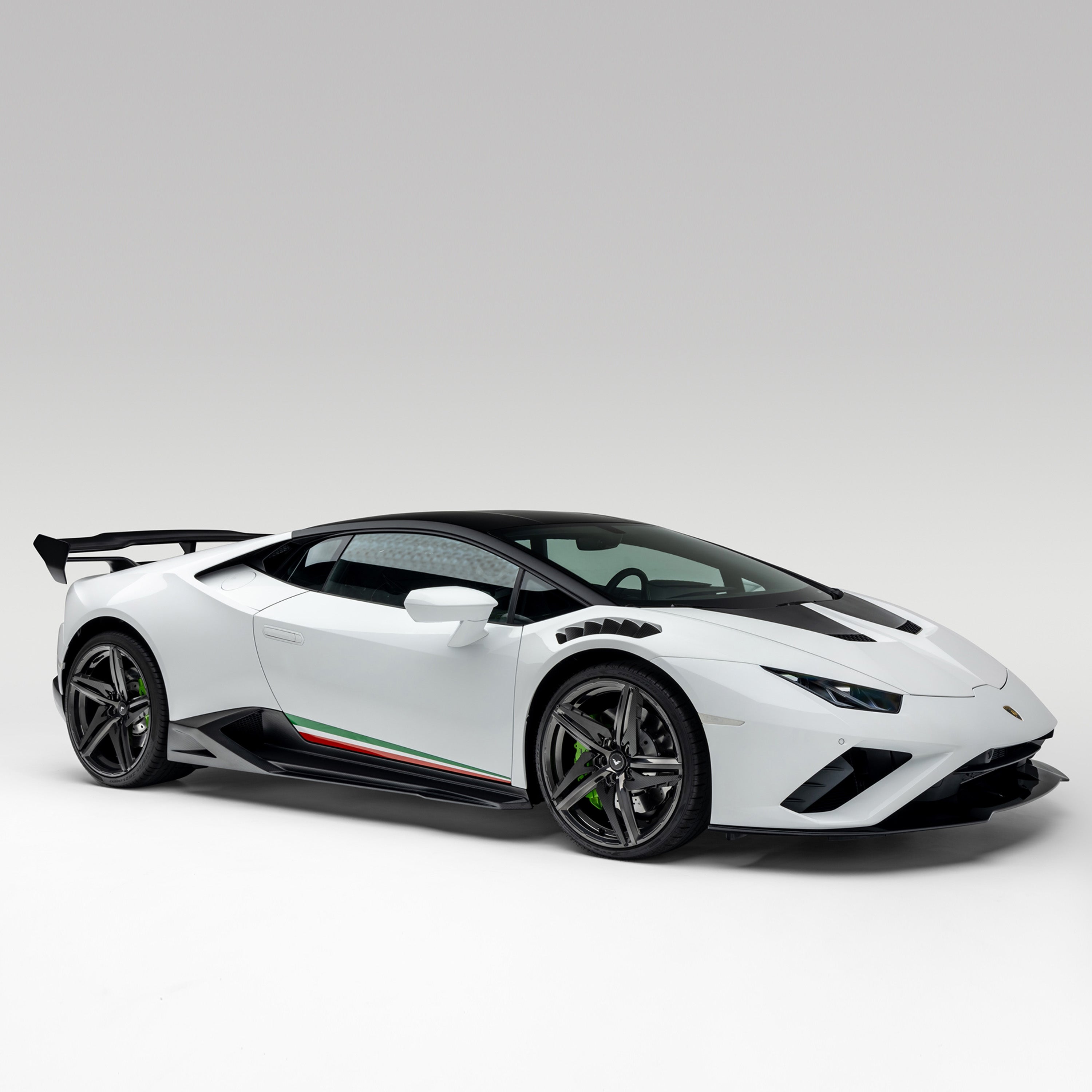 Lamborghini Huracan EVO Monza Edizione Side Blades - Vorsteiner Wheels Wheels