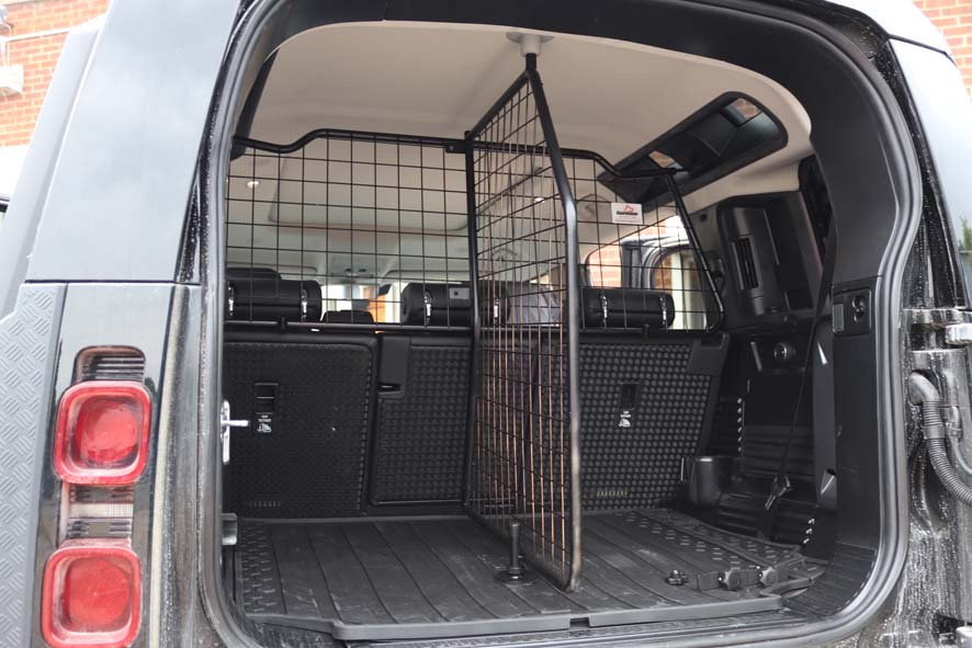 Load Guard / Load Grid with optional Load Divider Land Rover Defender 110
