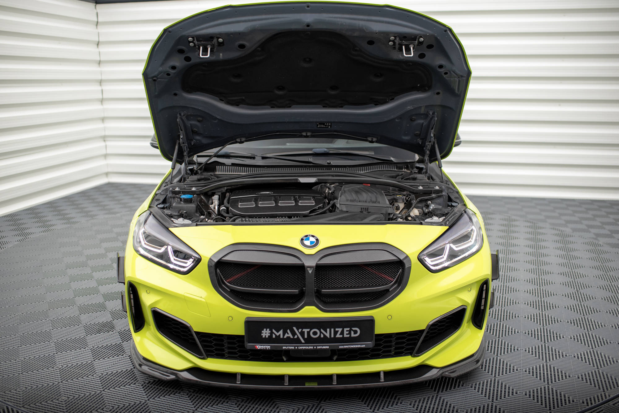 Carbon Fiber Engine Cover BMW 1 F40 M135I