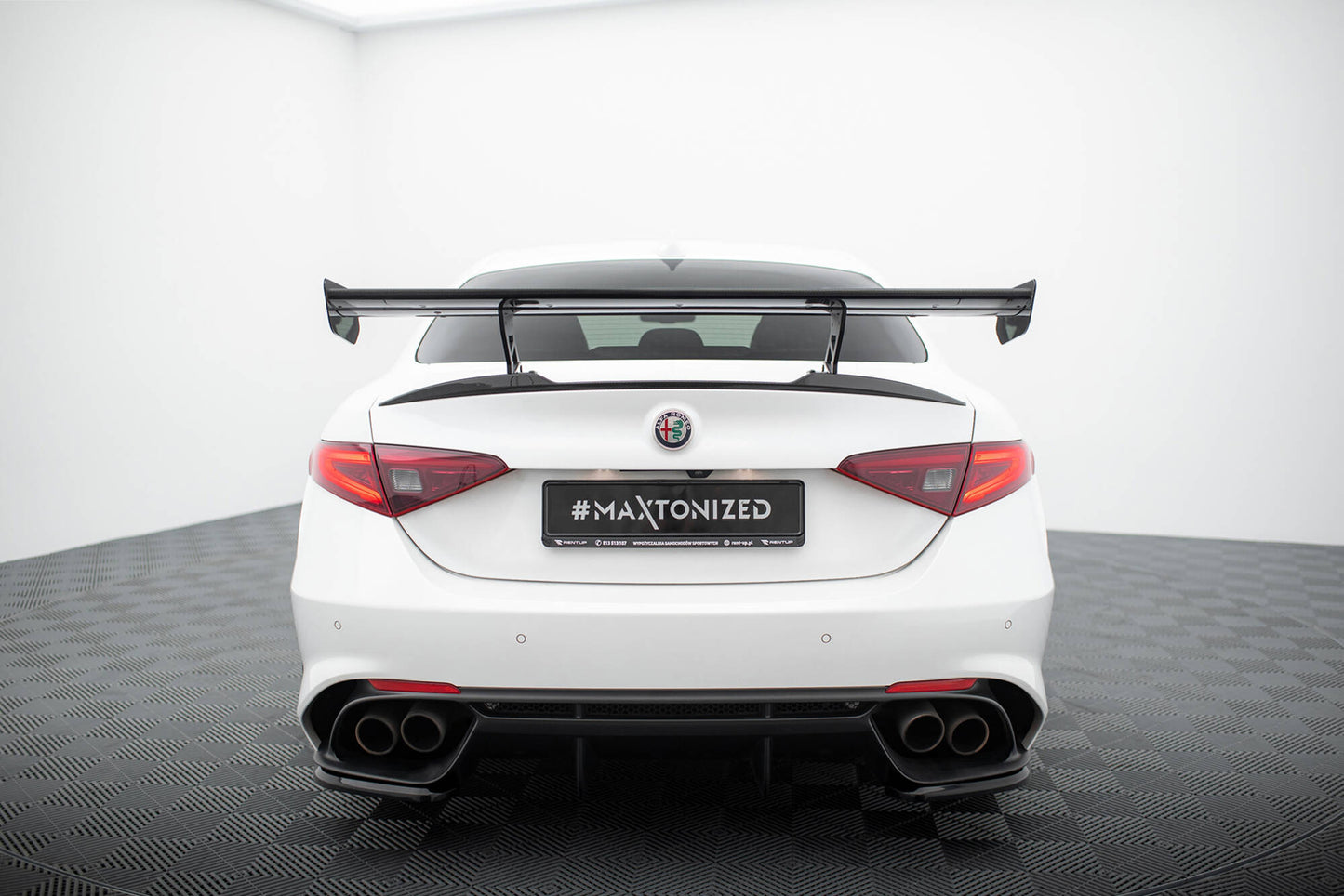 Carbon spoiler alfa romeo giulia quadrifoglio