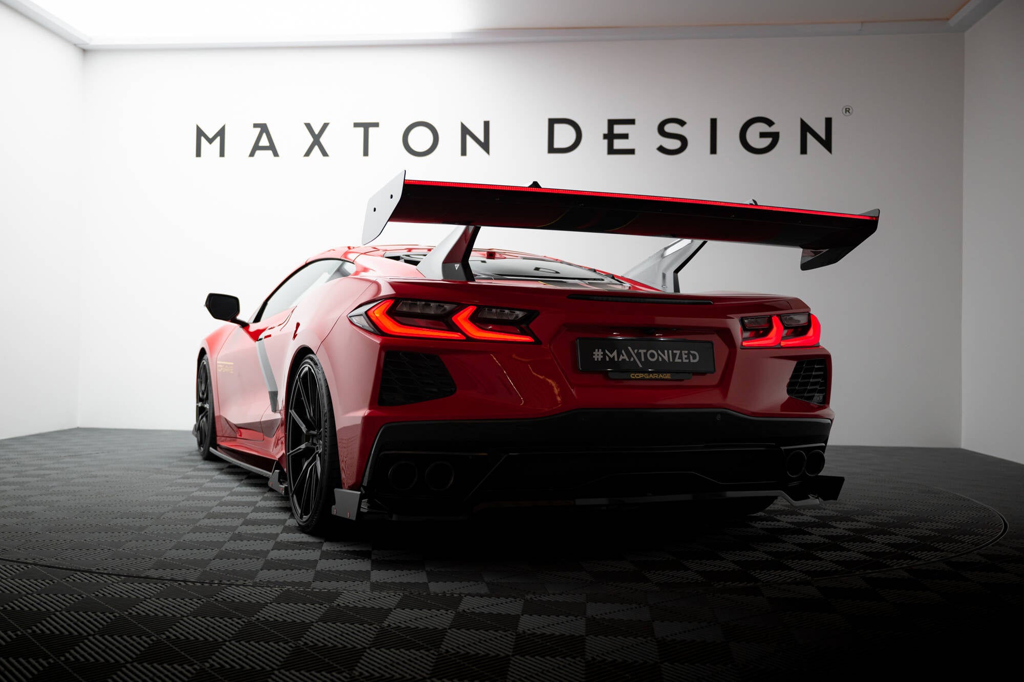 Carbon spoiler + led chevrolet corvette c8