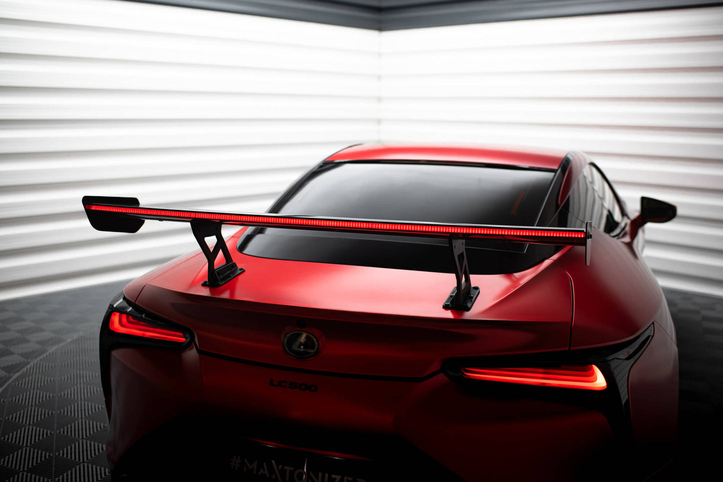 Carbon spoiler + led lexus lc