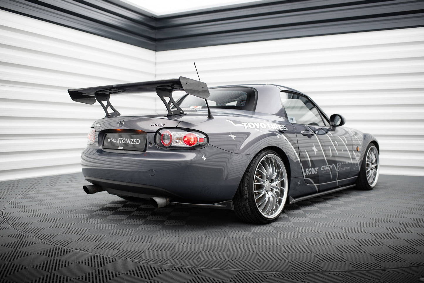 Hiilipoileri Mazda MX5 Hardtop NC (MK3)
