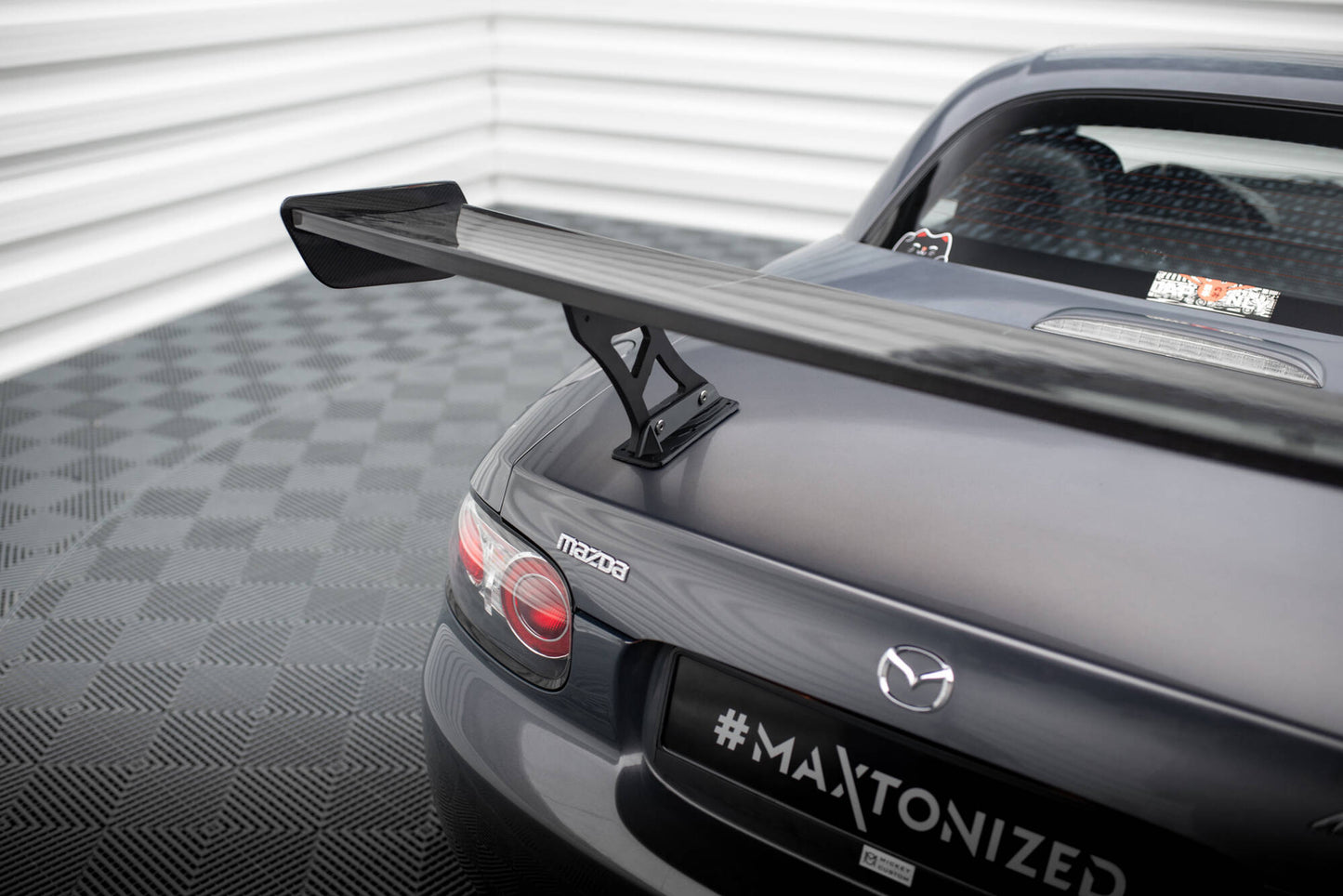 Hiilipoileri Mazda MX5 Hardtop NC (MK3)
