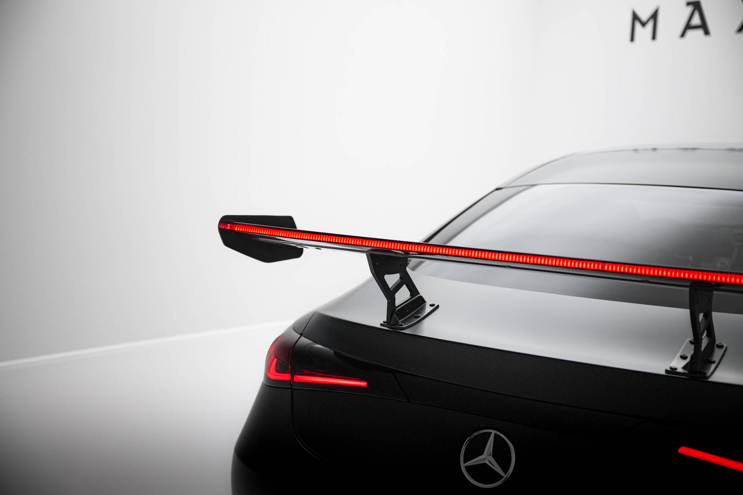 Carbon spoiler v.2 + led mercedes-benz cle amg-line c236