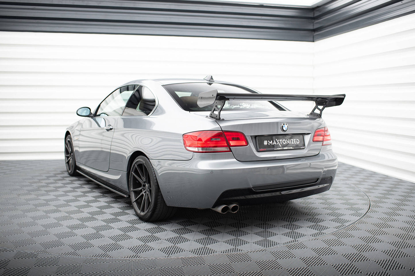 Carbon spoiler with external brackets uprights bmw 3 / m3 coupe e92