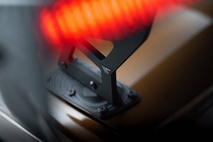 Carbon spoiler with external brackets uprights + led bmw 3 coupe e46