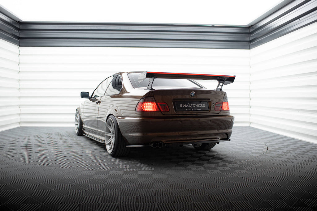 Carbon Spoiler med eksterne parenteser lodret + LED BMW 3 Coupe E46