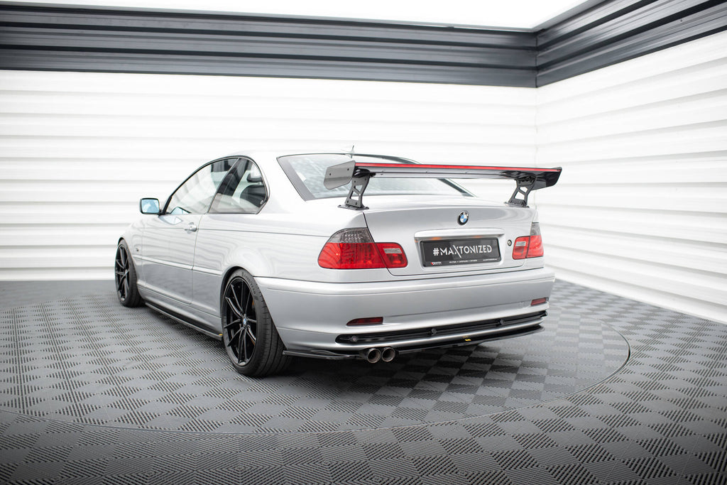Carbon Spoiler med eksterne parenteser lodret + LED BMW 3 Coupe E46