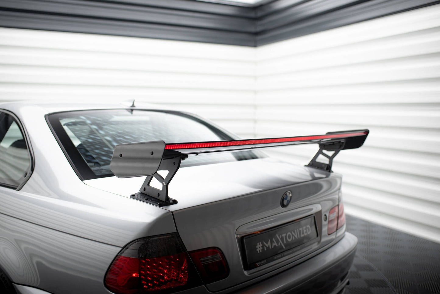 Carbon spoiler with external brackets uprights + led bmw 3 coupe e46