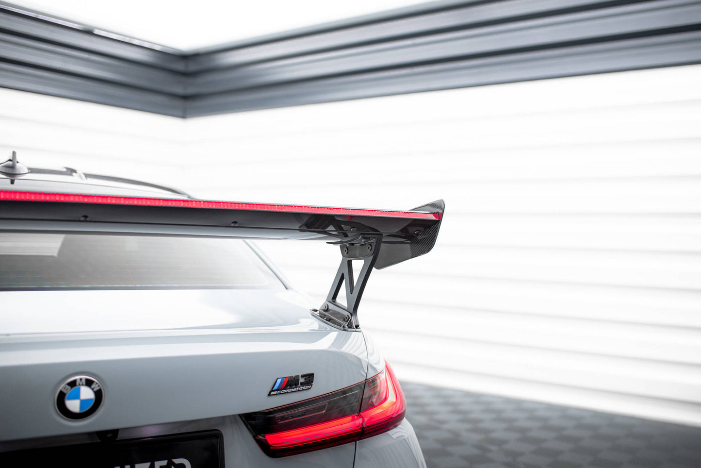 Carbon Spoiler with External Brackets Uprights + LED BMW M3 G80 / M340i G20 / 3 M-Pack G20 / 3 Standard G20