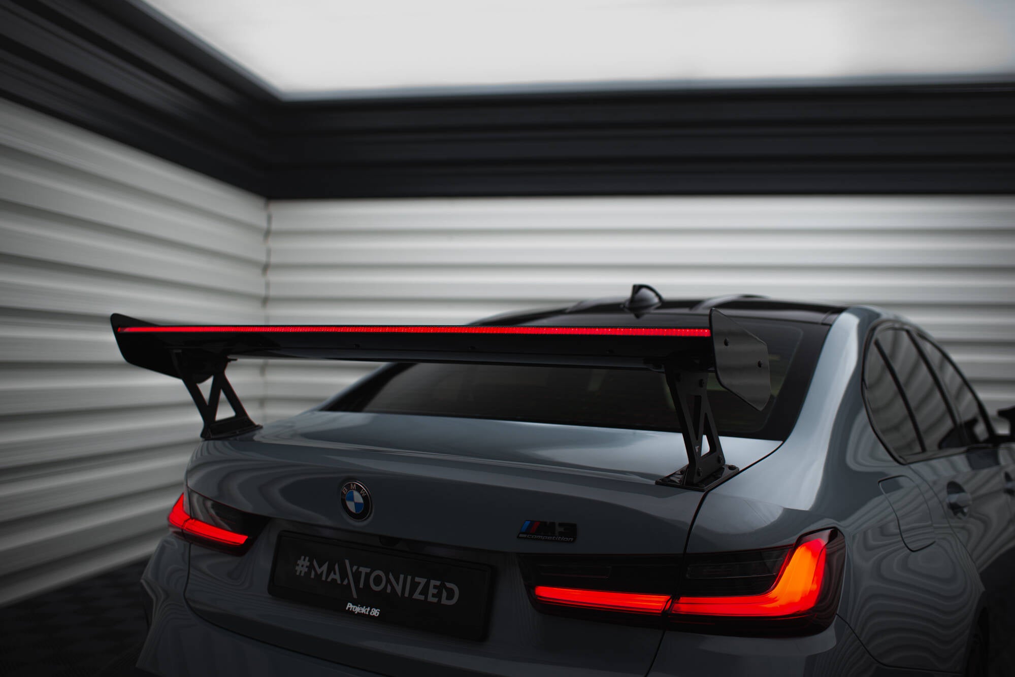 Carbon spoiler with external brackets uprights + led bmw m3 g80 / m340i g20 / 3 m-pack g20 / 3 standard g20