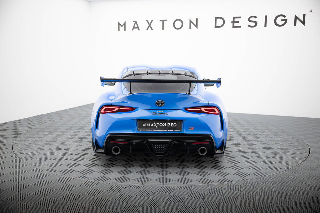 Hiilpoileri ulkoisilla suluilla upys toyota supra mk5