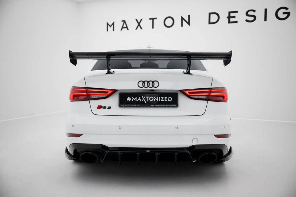 Carbon spoiler med interne parenteser lodrette Audi A3 / A3 S-linje / S3 / RS3 siden 8V / 8V ansigtsløftning