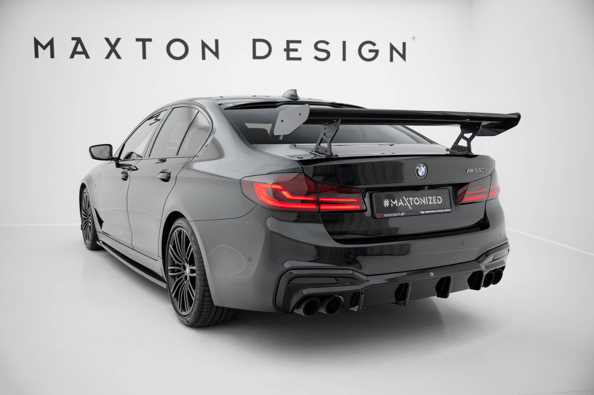Carbon spoiler med interne parenteser lodrette BMW 5 / M5 siden G30 / F90