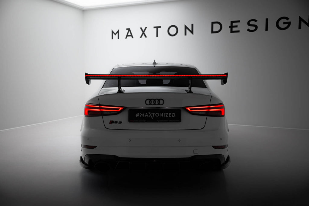 Carbon spoiler med interne parenteser lodret + LED Audi A3 / A3 S-linje / S3 / RS3 siden 8V / 8V ansigtsløftning