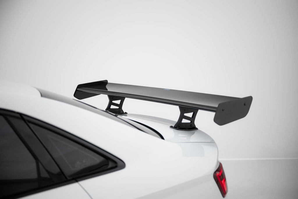 Carbon spoiler med interne parenteser lodret + LED Audi A3 / A3 S-linje / S3 / RS3 siden 8V / 8V ansigtsløftning