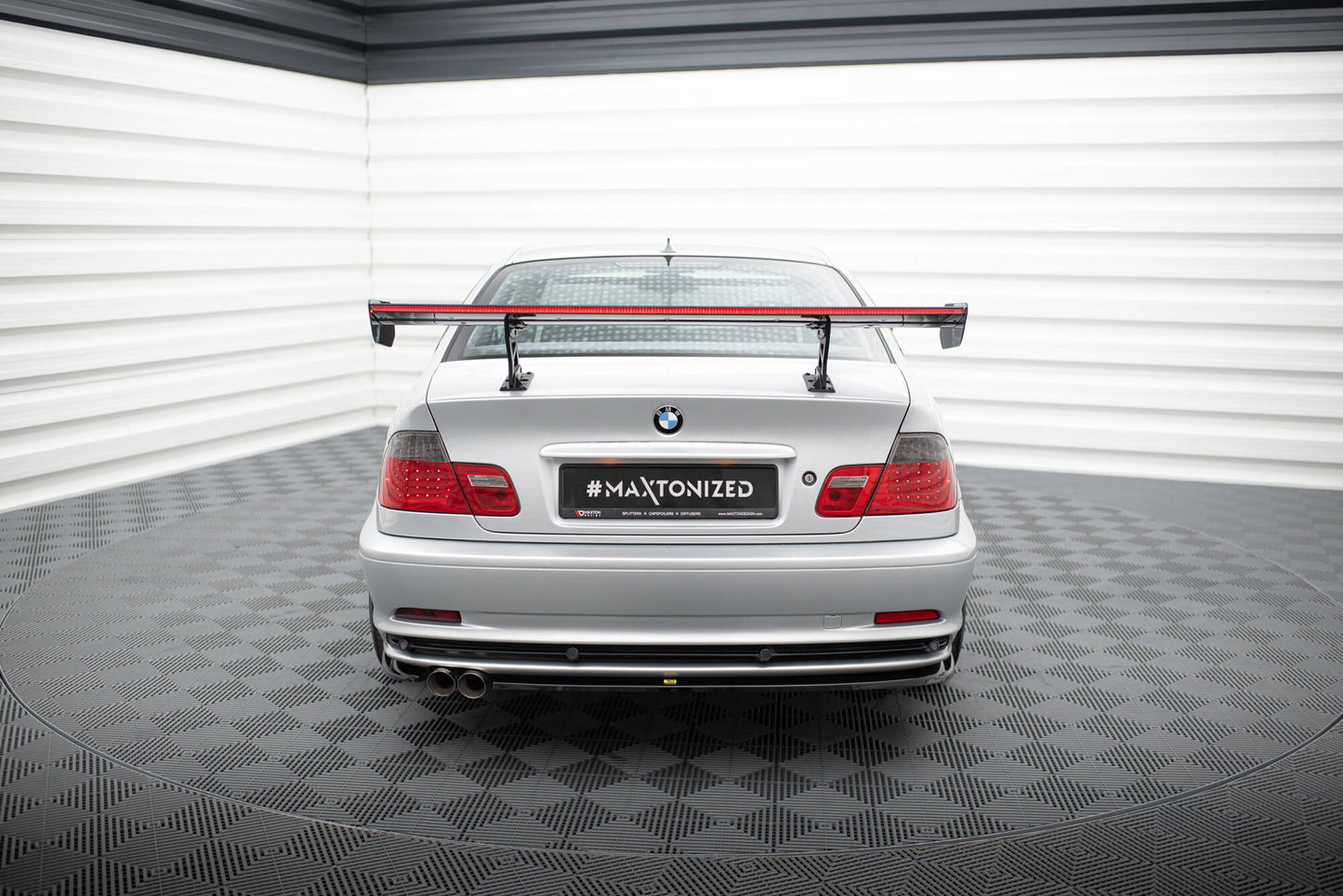 Carbon spoiler with internal brackets uprights + led bmw 3 coupe e46