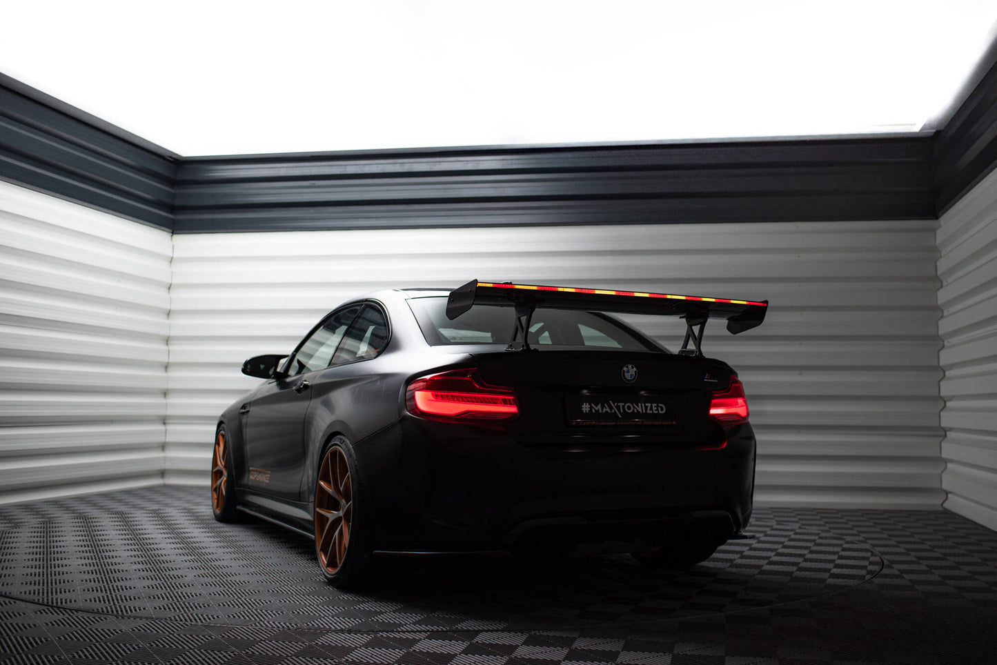 Carbon spoiler with internal brackets uprights + led bmw m2 f87 / 2 / 2 m-pack f22