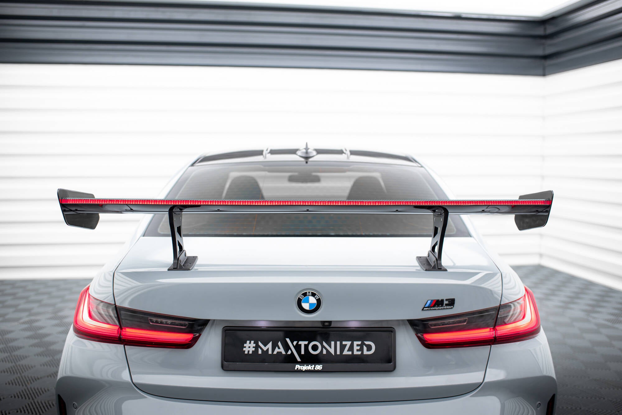 Carbon spoiler with internal brackets uprights + led bmw m3 g80 / m340i g20 / 3 m-pack g20 / 3 standard g20