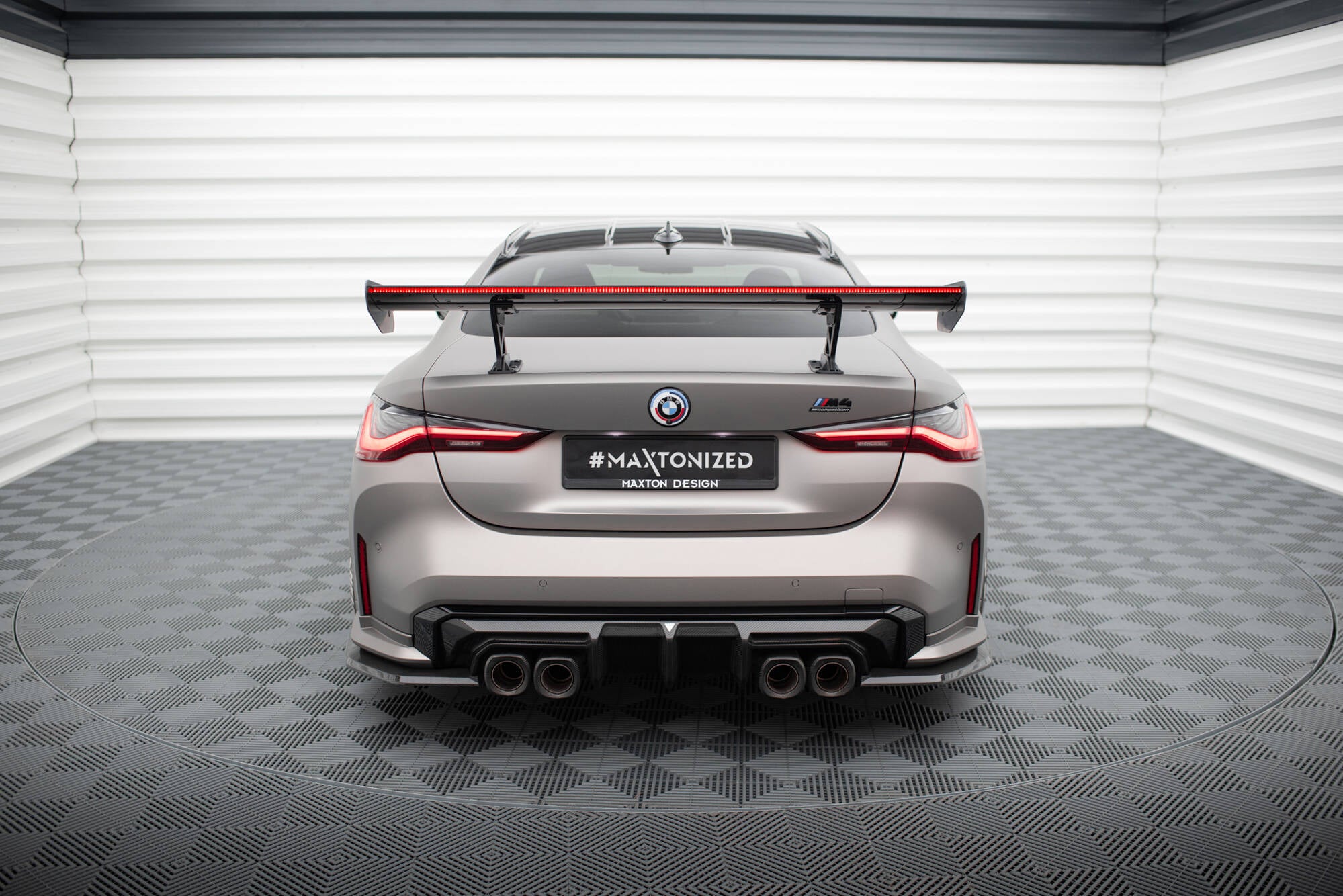 Carbon spoiler with internal brackets uprights + led bmw m4 g82 / g82 facelift / m440i / 4 m-pack g22 / g22 facelift