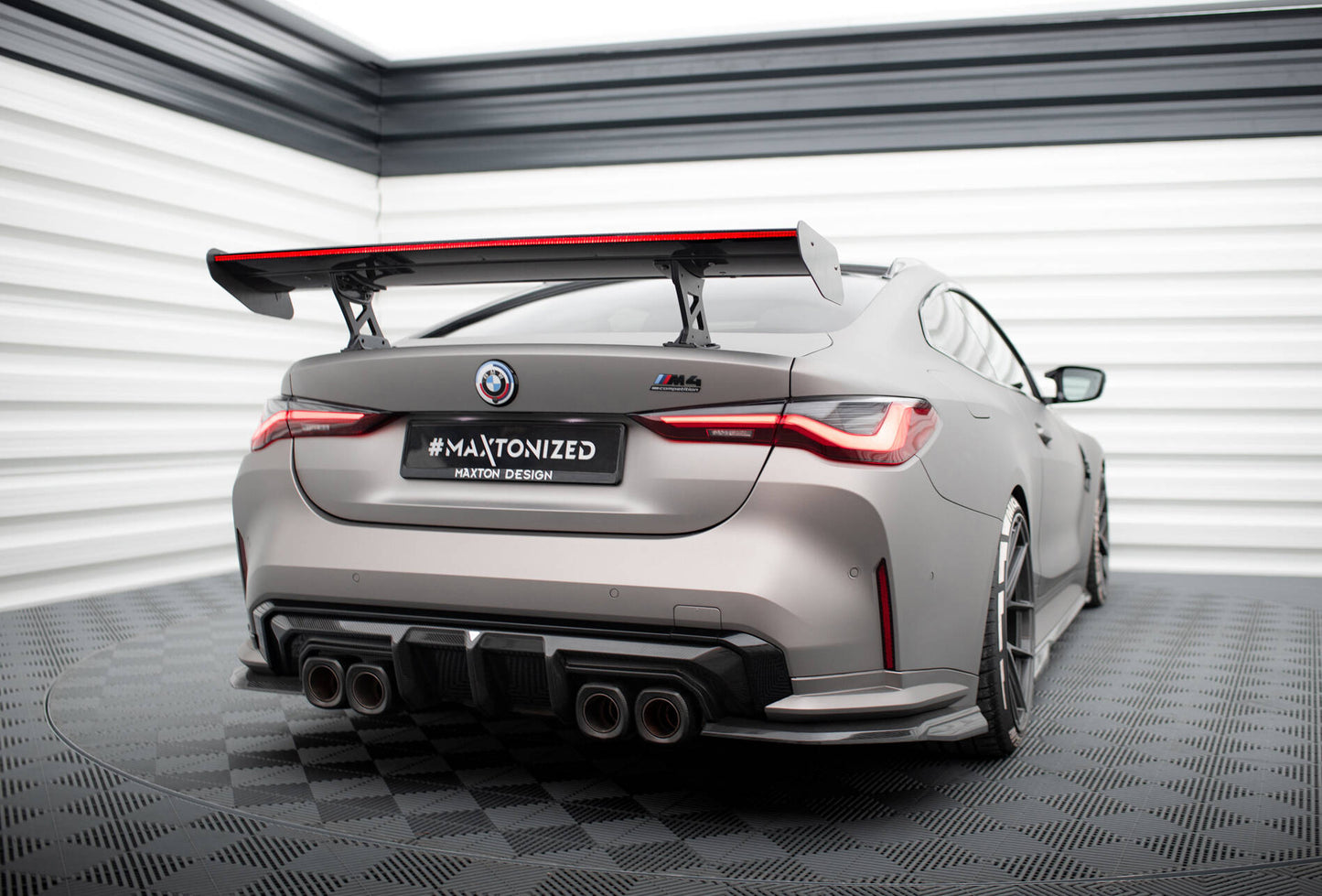 Carbon spoiler with internal brackets uprights + led bmw m4 g82 / g82 facelift / m440i / 4 m-pack g22 / g22 facelift