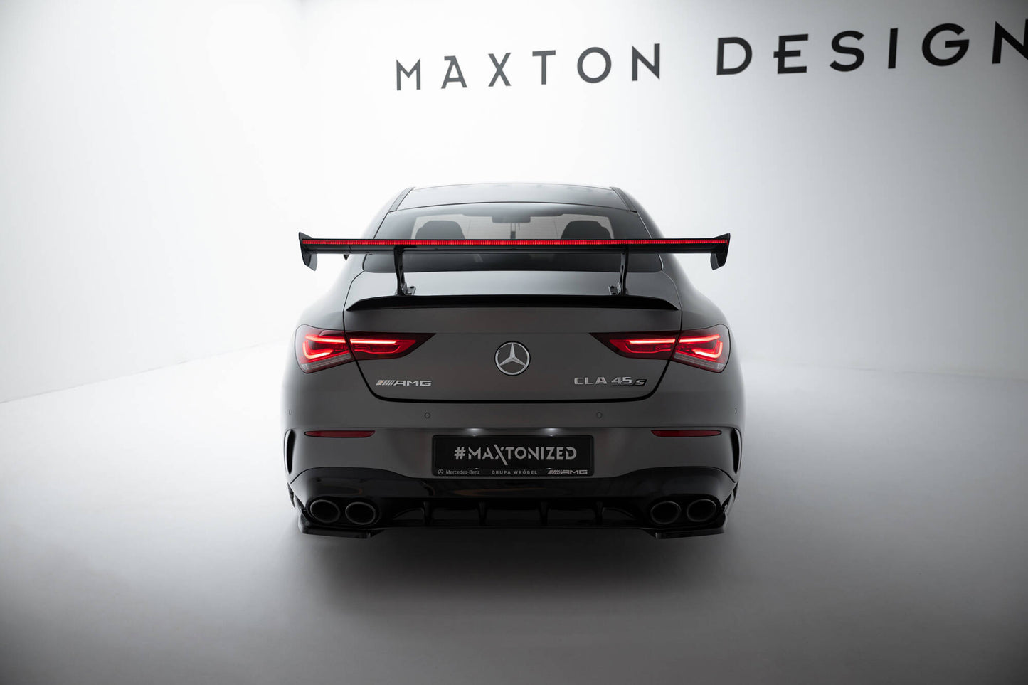 Carbon spoiler with internal brackets uprights + led mercedes-benz cla coupe c118 / c118 facelift