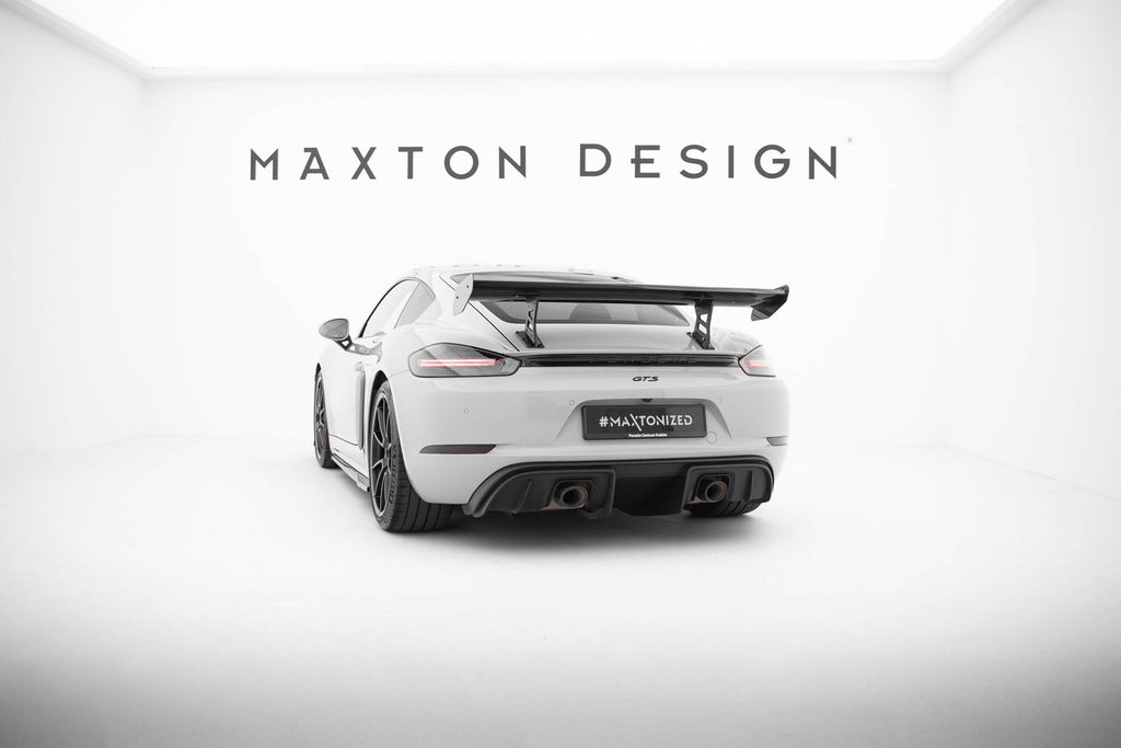 Hiilpoileri sisäisillä suluilla pystyssä V.1 Porsche 718 Cayman 982c