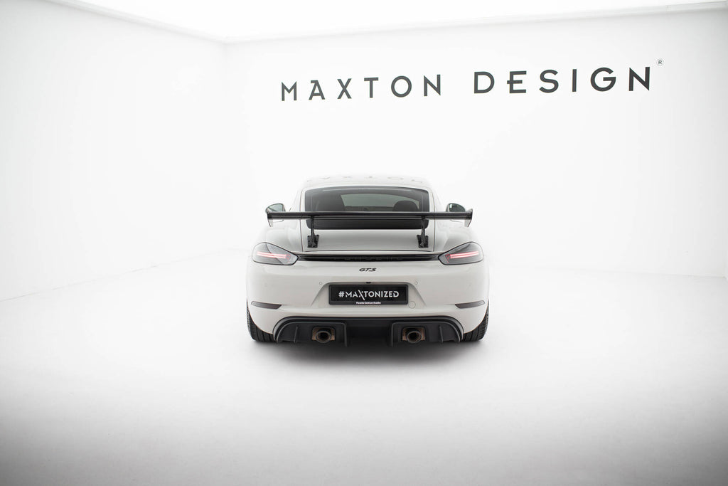 Hiilpoileri sisäisillä suluilla pystyssä V.1 Porsche 718 Cayman 982c
