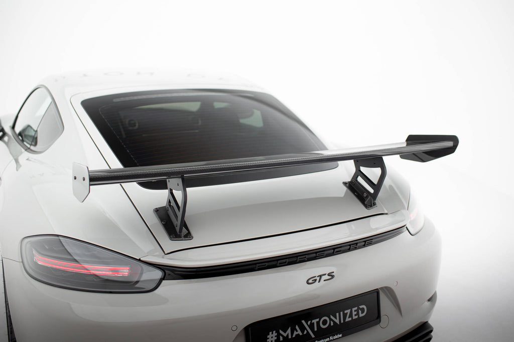 Hiilpoileri sisäisillä suluilla pystyssä V.2 Porsche 718 Cayman 982c