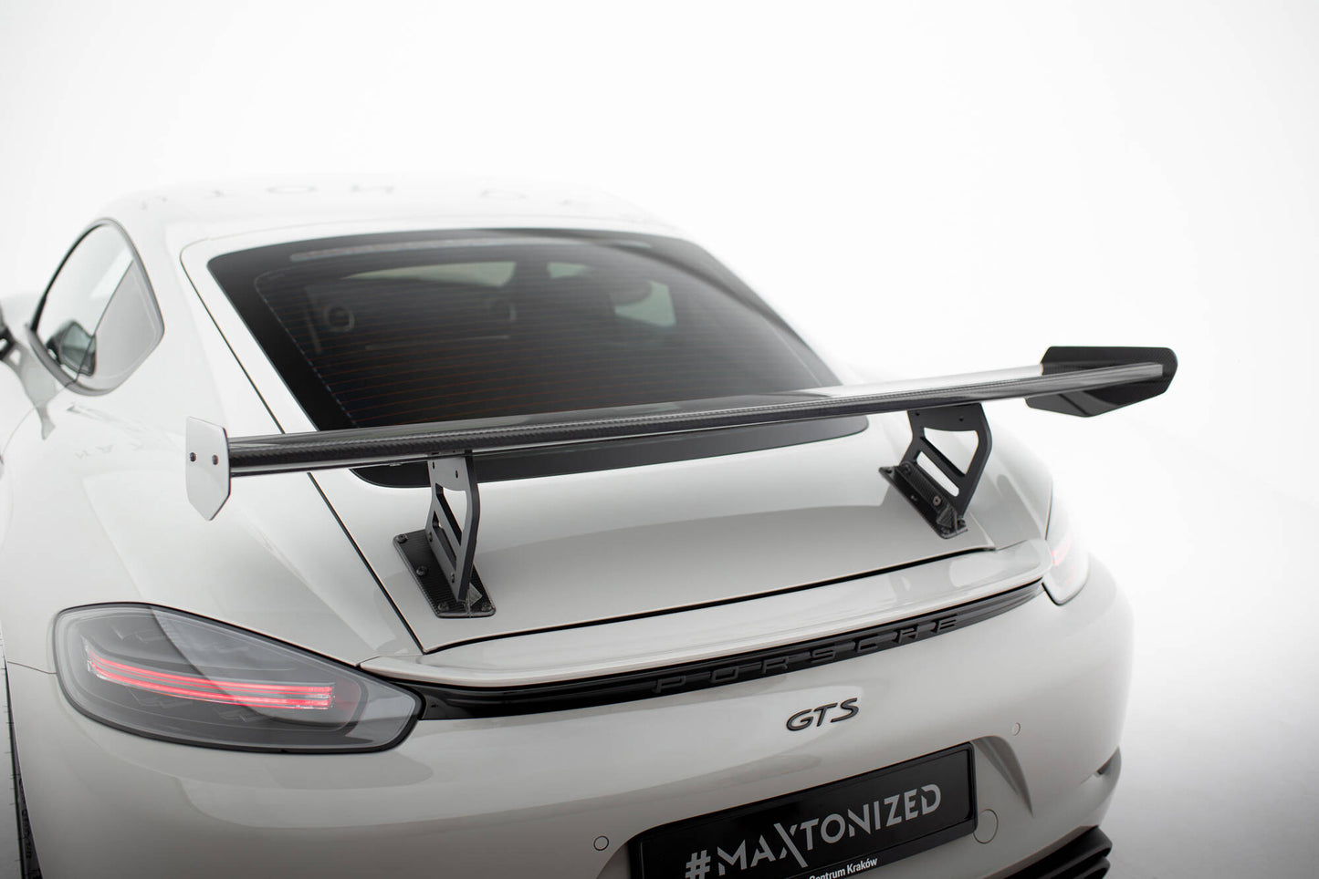 Carbon Spoiler with Internal Brackets Uprights v.2 Porsche 718 Cayman 982C