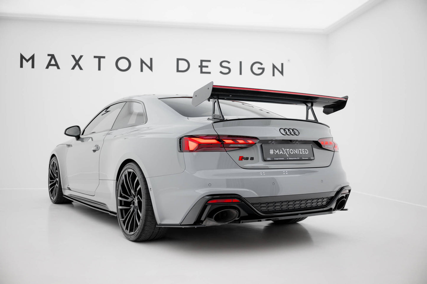 Carbon spoiler with upper swan mounting + led audi a5 / a5 s-line / s5 / rs5 coupe f5 / f5 facelift