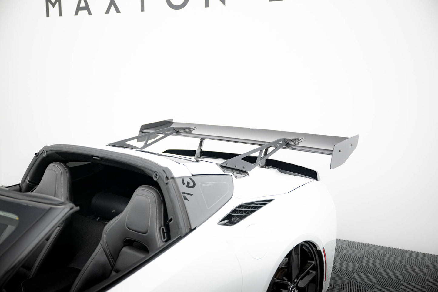 Carbon Spoiler with Upper Swan Mounting + LED Chevrolet Corvette Stingray / Grand Sport C7