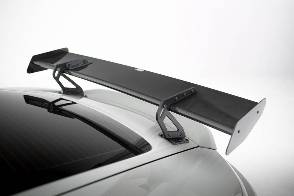Carbon spoiler with upper swan mounting  v.1 porsche 718 cayman 982c