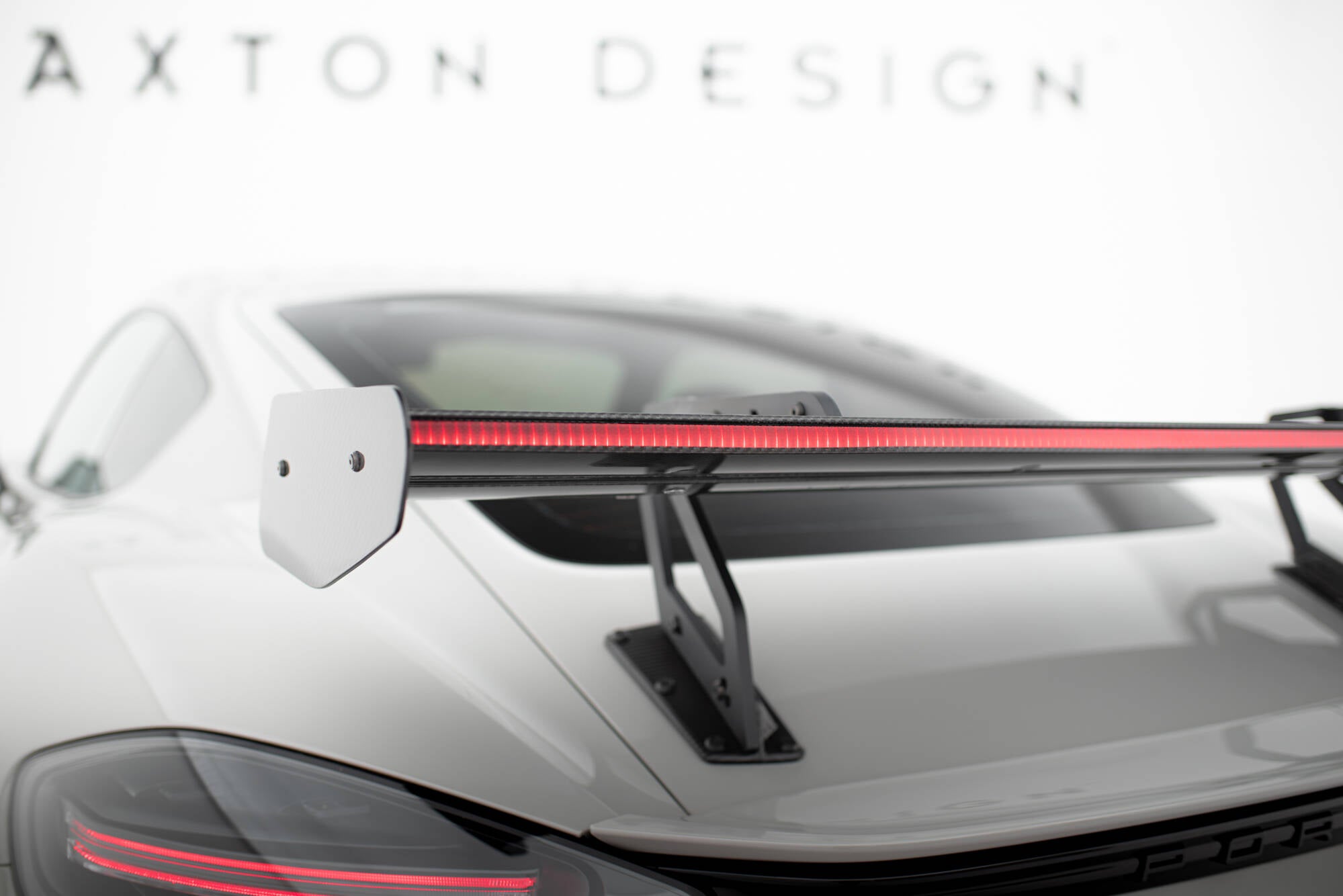 Carbon spoiler with upper swan mounting v.2 + led porsche 718 cayman 982c
