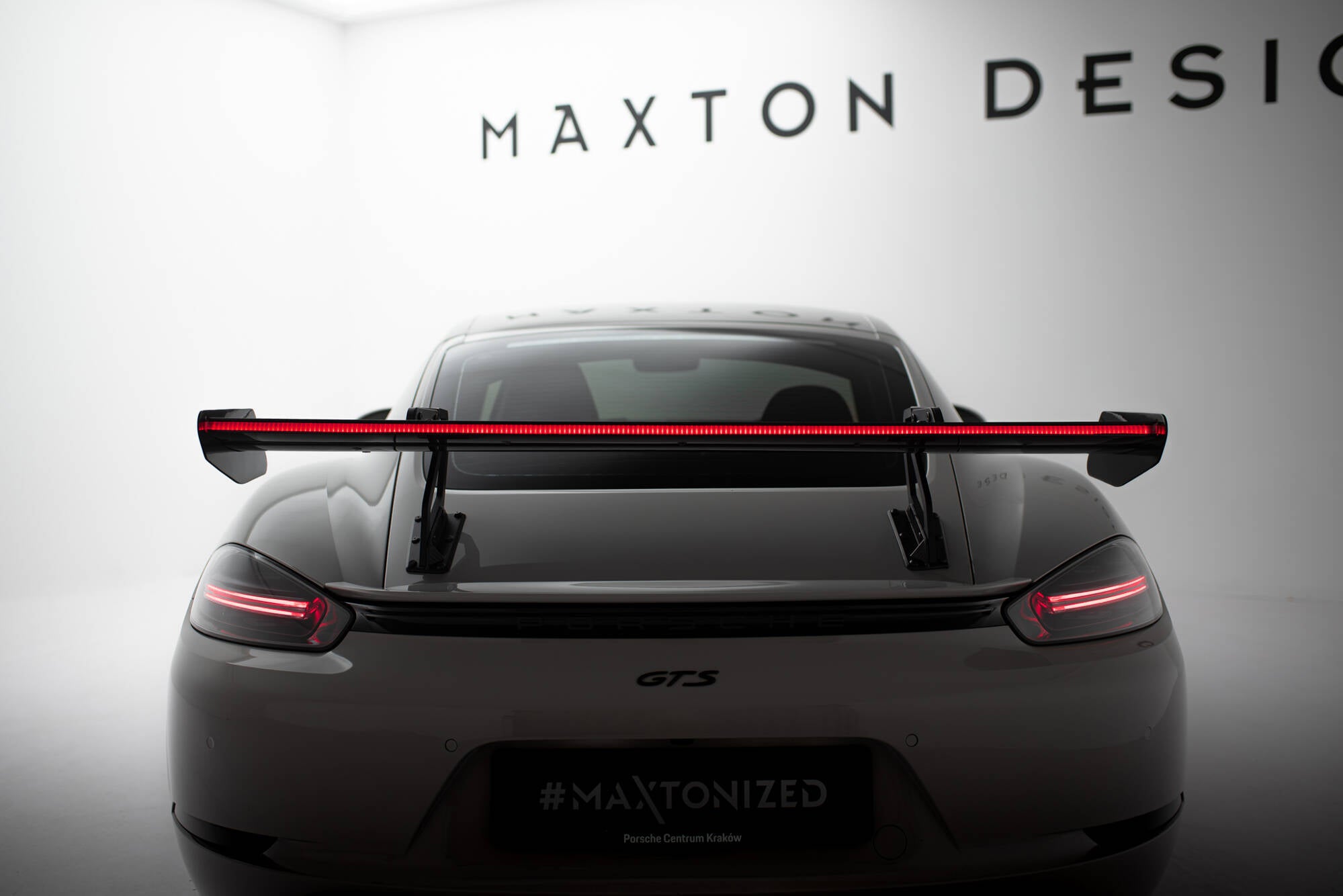 Carbon spoiler with upper swan mounting v.2 + led porsche 718 cayman 982c