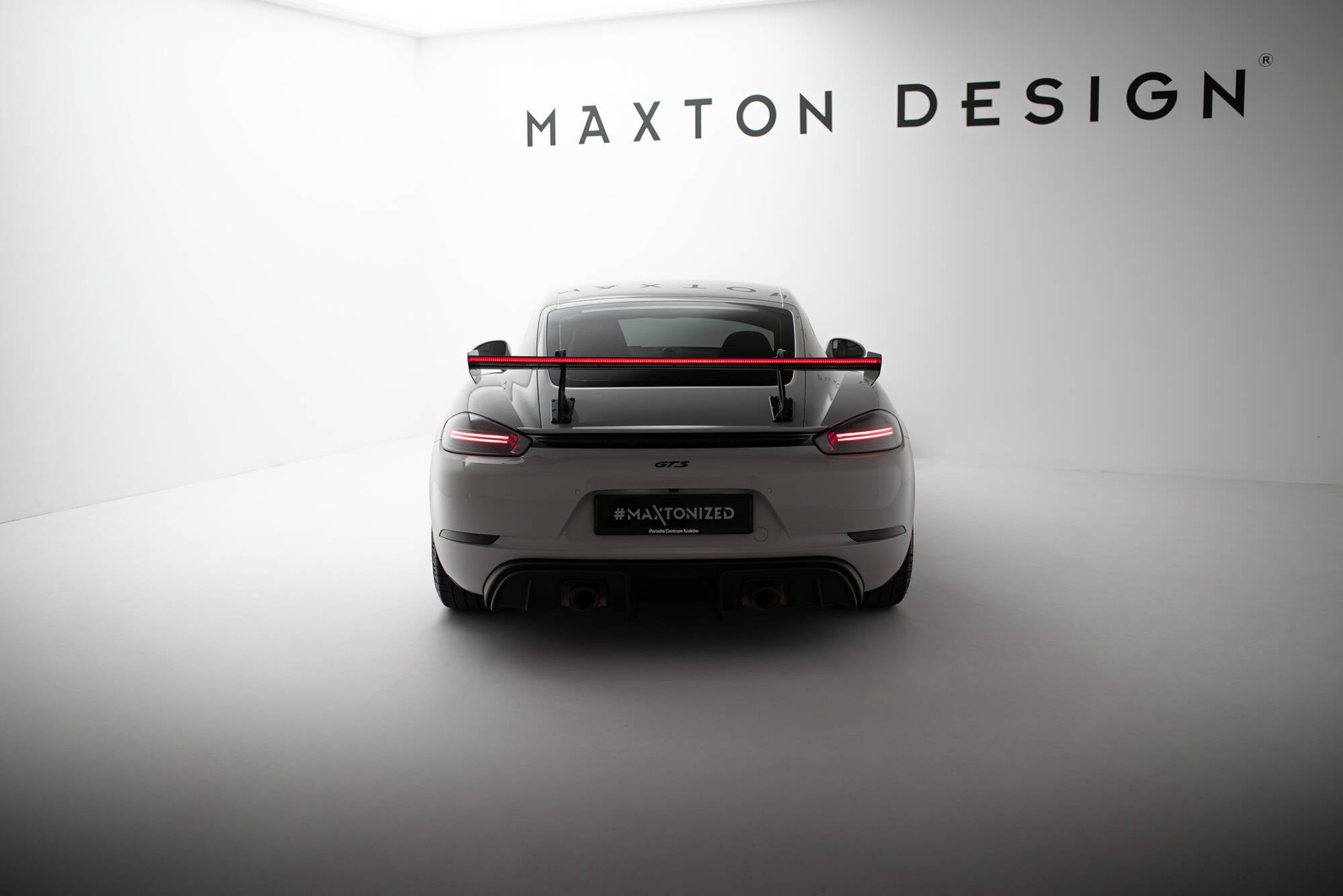 Carbon spoiler with upper swan mounting v.2 + led porsche 718 cayman 982c